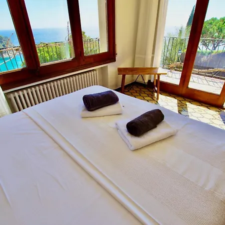 V&v Lloret: Mediterranean With Panoramic Sea Views