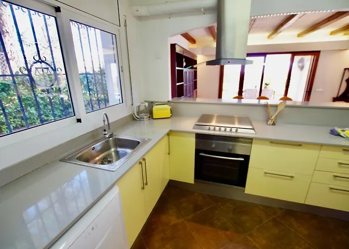 V&v Lloret- Mediterrania, Preciosa Con Panoramicas Vistas Mar En Zona Muy Tranquila Y Residencial Будинок відпочинку *