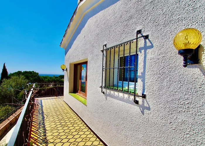 V&v Lloret- Mediterrania, Preciosa Con Panoramicas Vistas Mar En Zona Muy Tranquila Y Residencial Будинок відпочинку Льорет-де-Мар